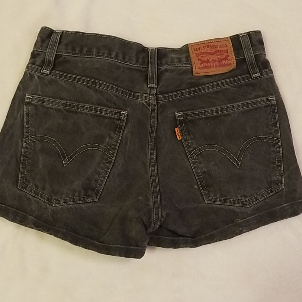Women's Levi's Vintage Black Jean Shorts SOLD - Picture 5 of 7